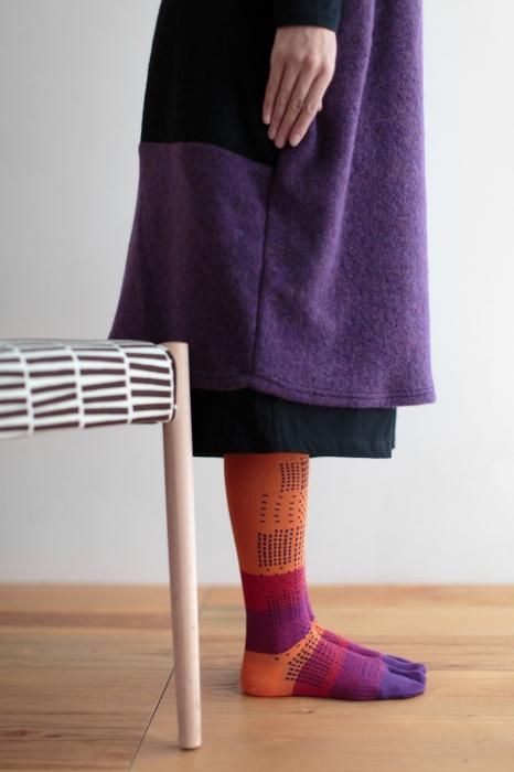 Tabi Socks(Under Knee)/Paving Stone Reddish Purple【Women】