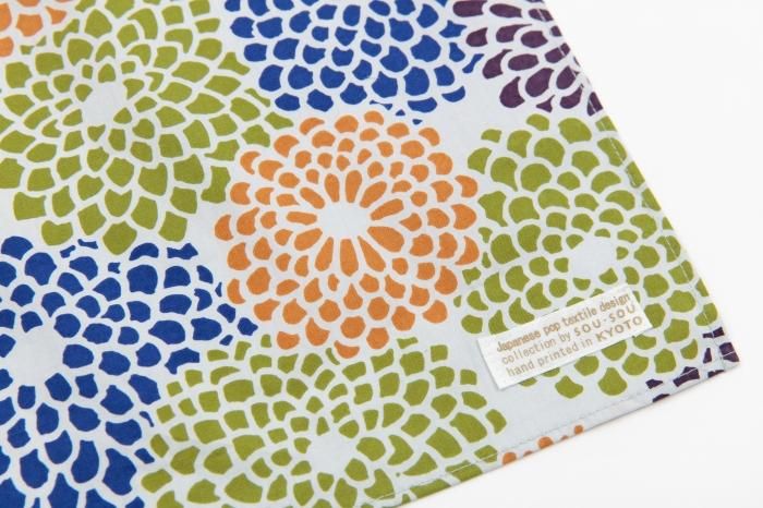 Hand-printed Furoshiki (Large) / Chrysanthemum