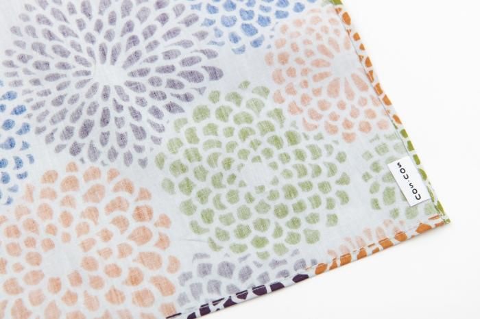 Hand-printed Furoshiki (Large) / Chrysanthemum