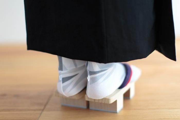 Stretchable Cotton Tabi Socks/Thin Ice ※Non-slip Sole