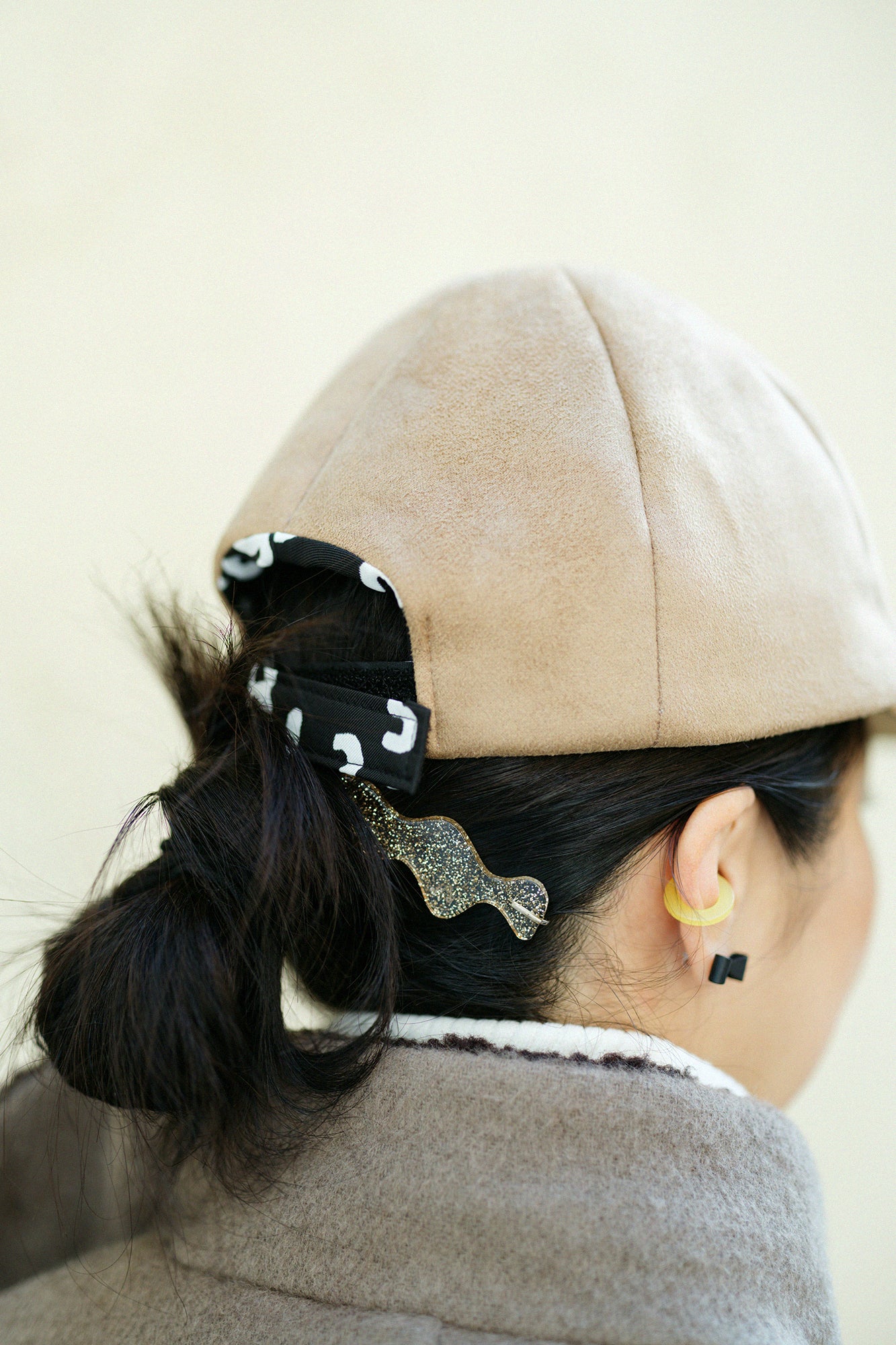 【預購】仿麂皮 鴨舌帽/淡棕色×SO-SU-U十數 昆(※預計於12月9日左右發貨)