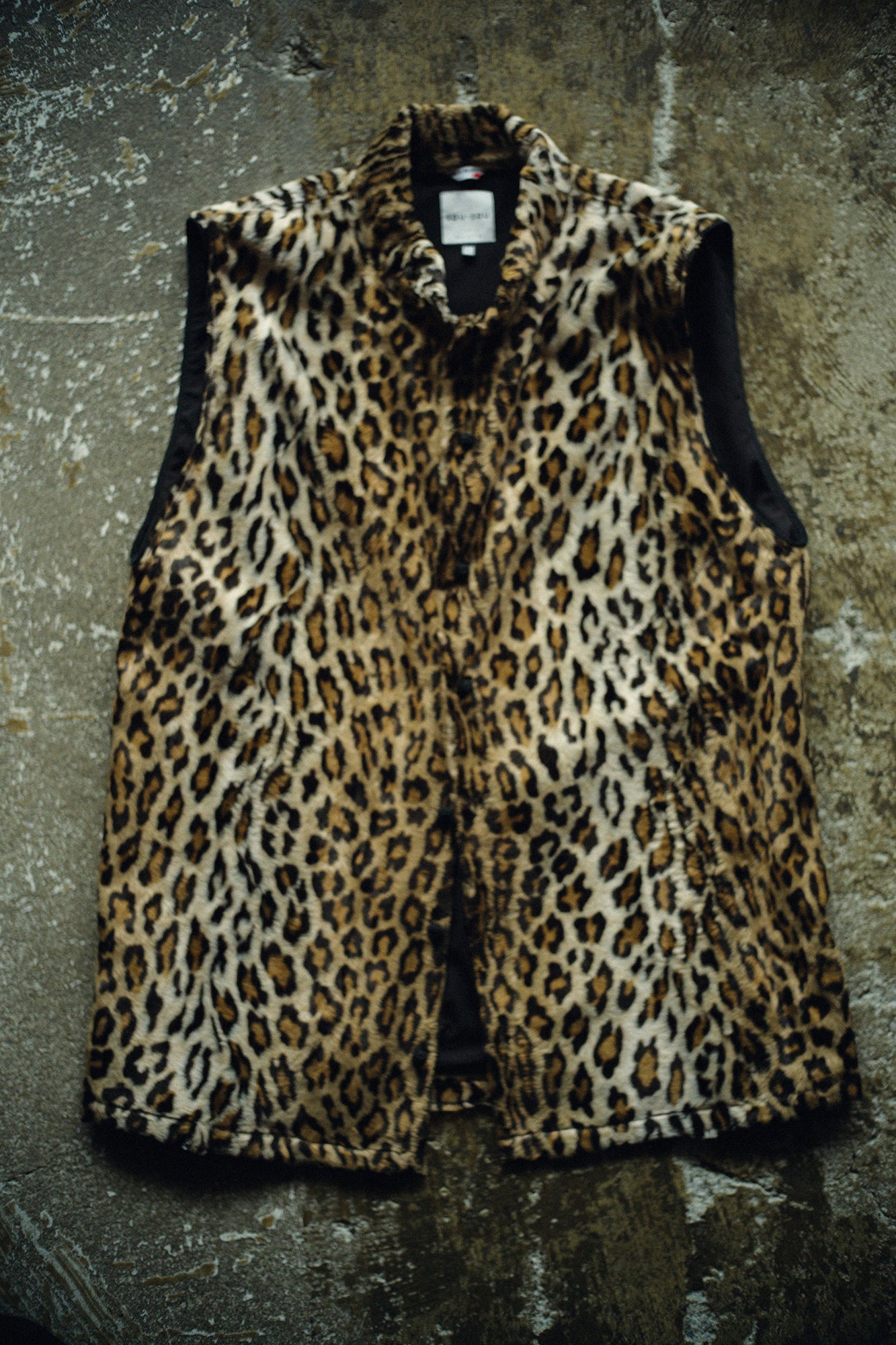 Faux Fur Tang Vest / Leopard Spots