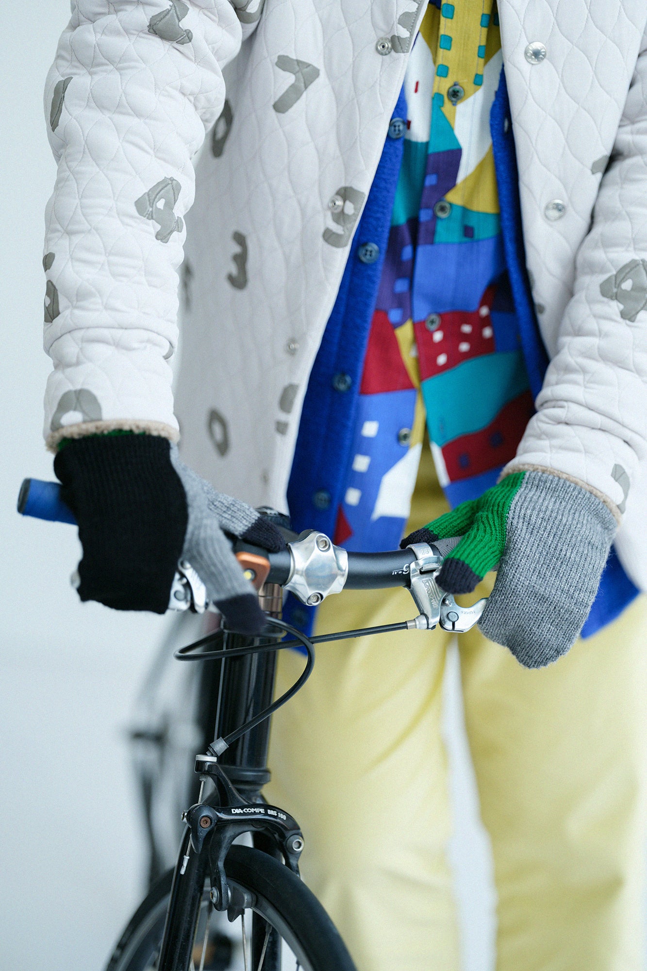 あっちグローブ トリコ/ミディアムグレー×ブラック