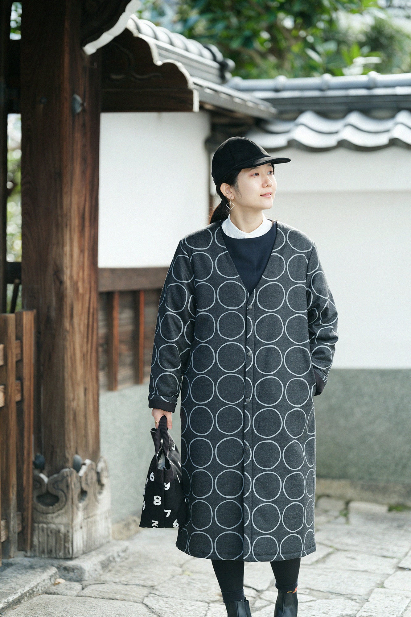 【預購】彈性法蘭絨 無領 襯墊外套/排圈圈 墨黑色(※預計於12月9日左右發貨)