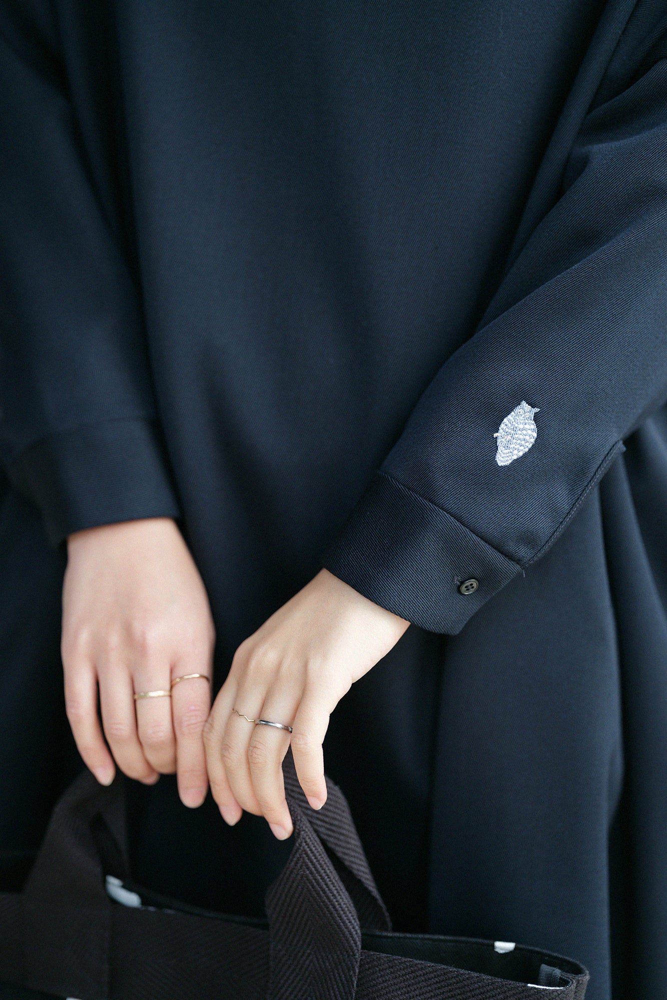 【預購】Alpinix 寬版洋裝/深藍(※預計於12月9日左右發貨)