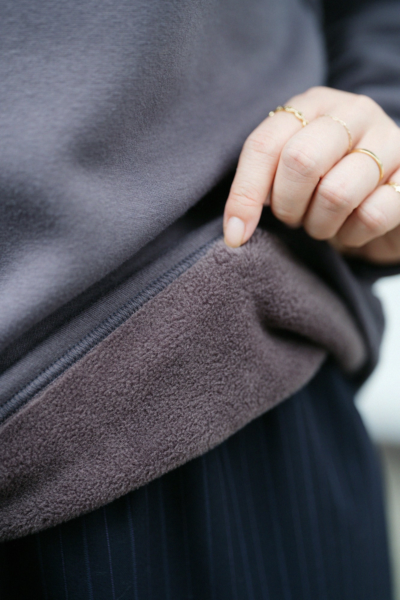 裏ボア 衿巻ジバン/藤煤竹(ふじすすたけ)