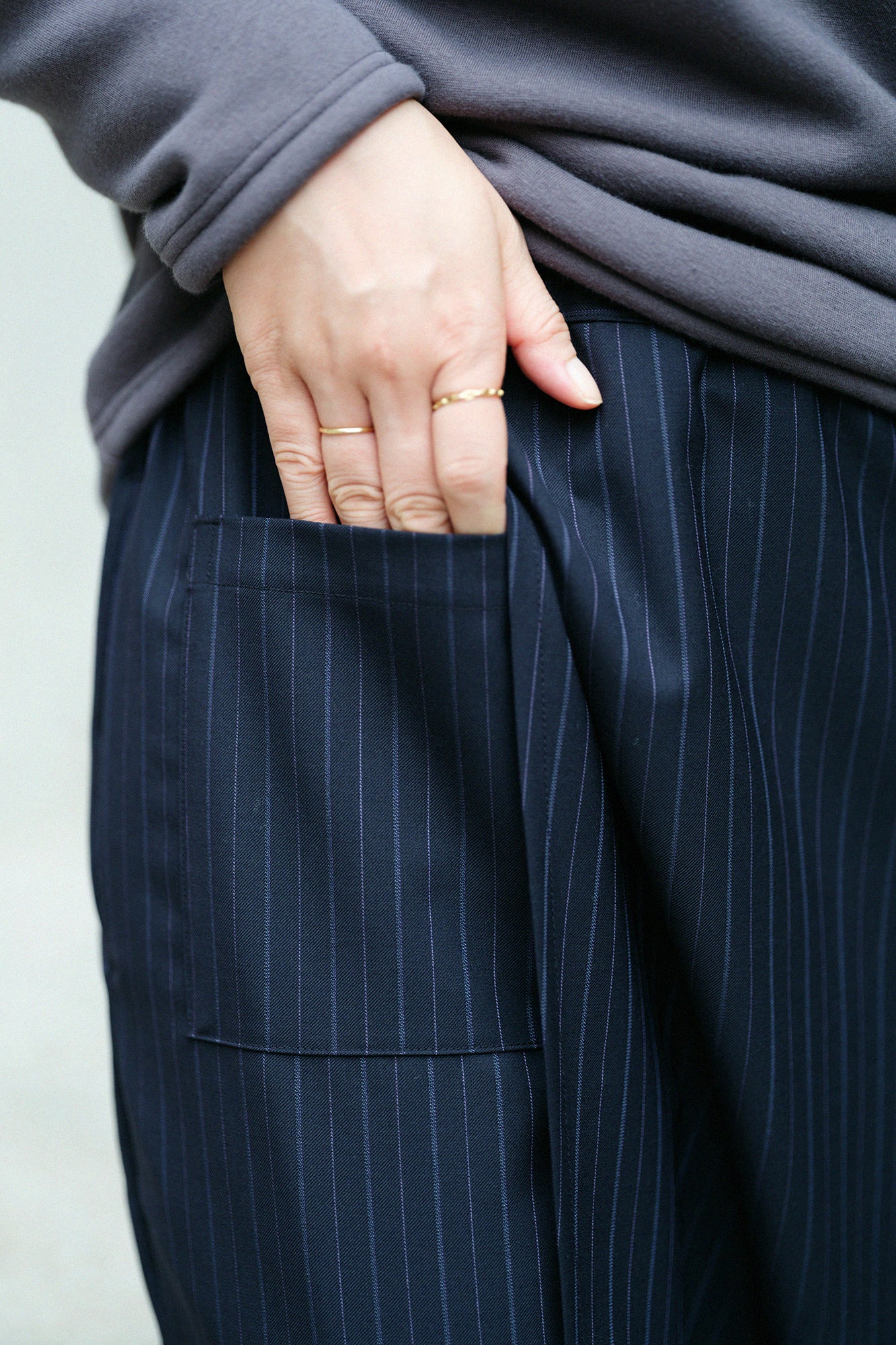 Combed Yarn Striped Wrap Hakama Pants / Dark Navy