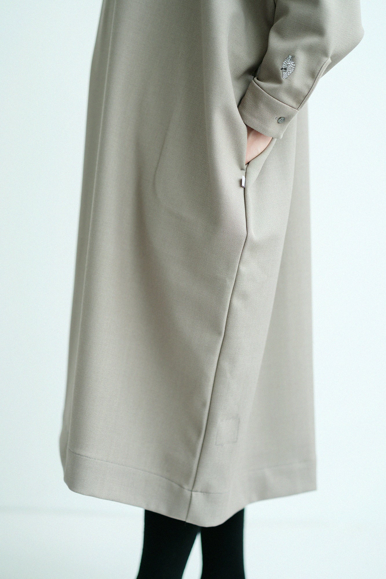 【Pre-order】Alpinix Largo One-piece Dress/Sand Beige(※Scheduled to be shipped around Dec 9)