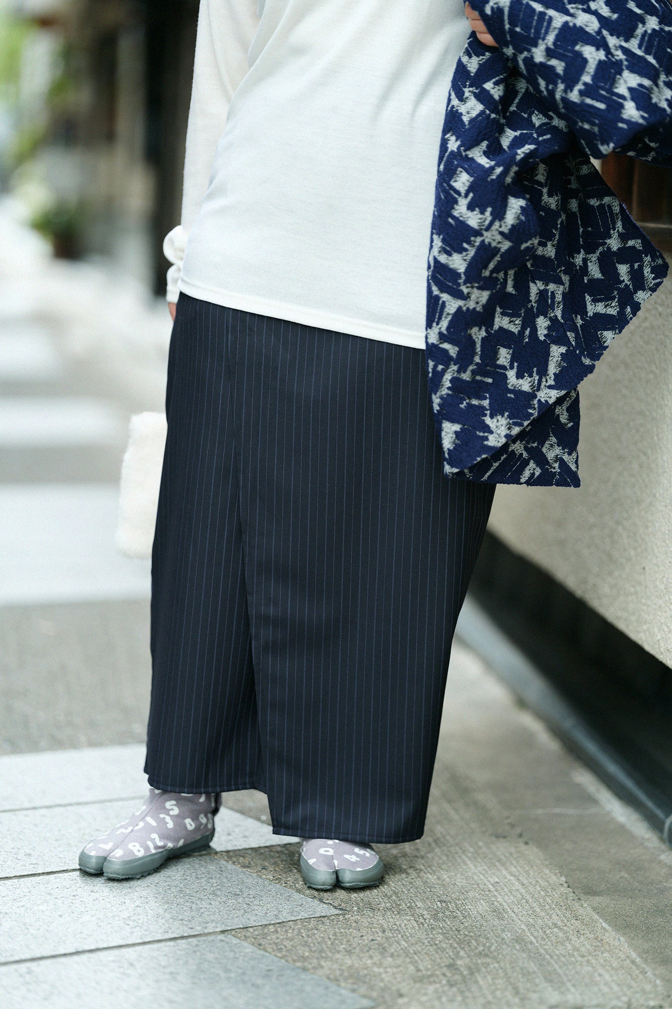 Combed Yarn Striped Wrap Hakama Pants / Dark Navy
