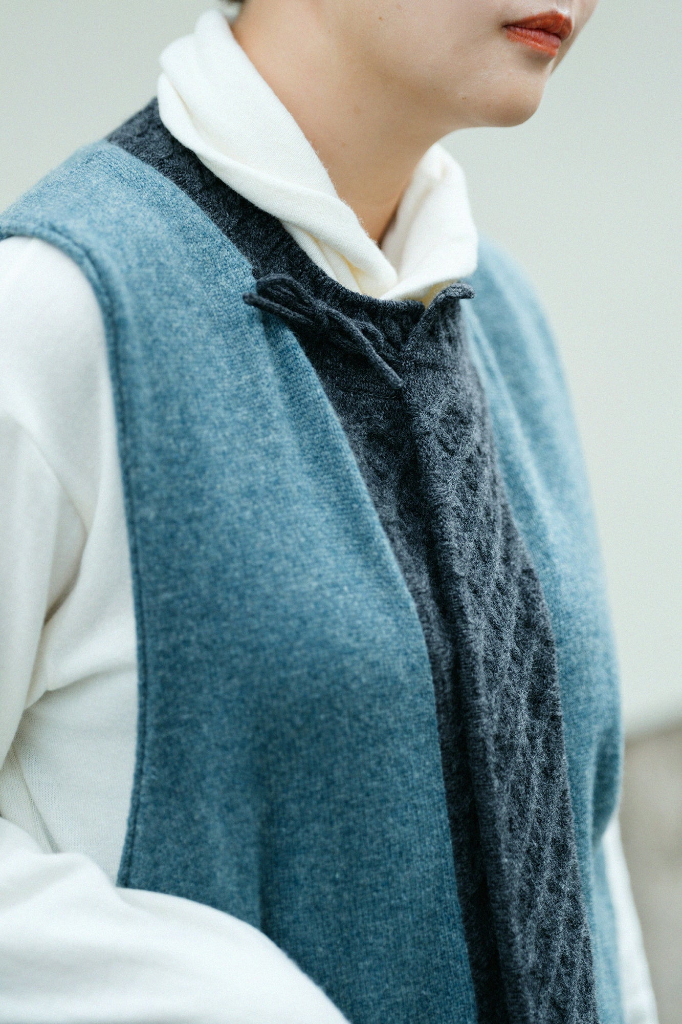 SOU・SOU×ALPHA Lamb Wool Chou-fuku Vest / Greyish Blue×Dark Grey