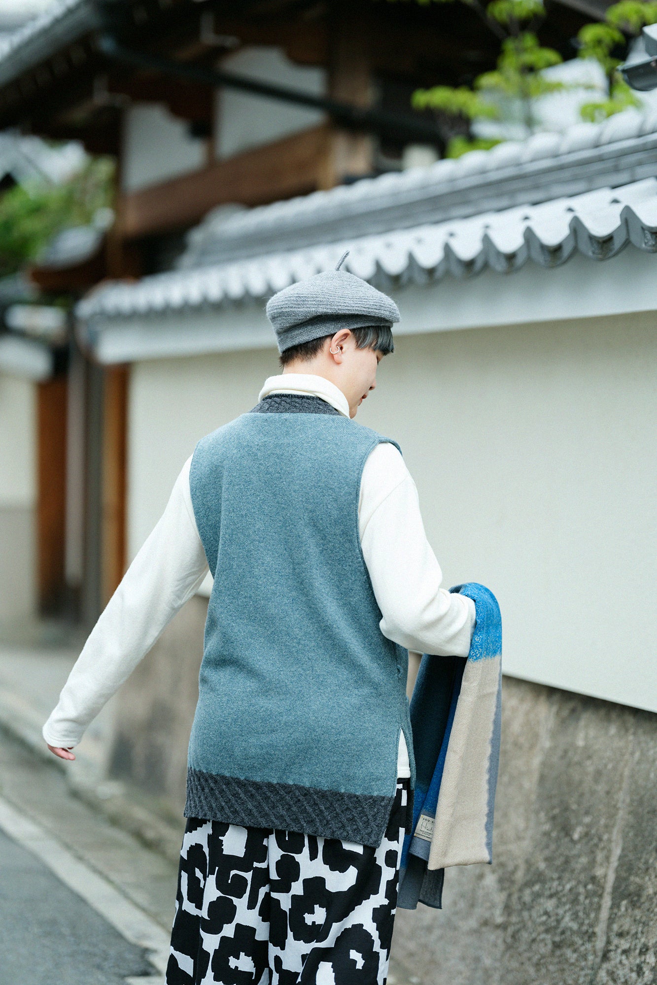 SOU・SOU×ALPHA Lamb Wool Chou-fuku Vest / Greyish Blue×Dark Grey