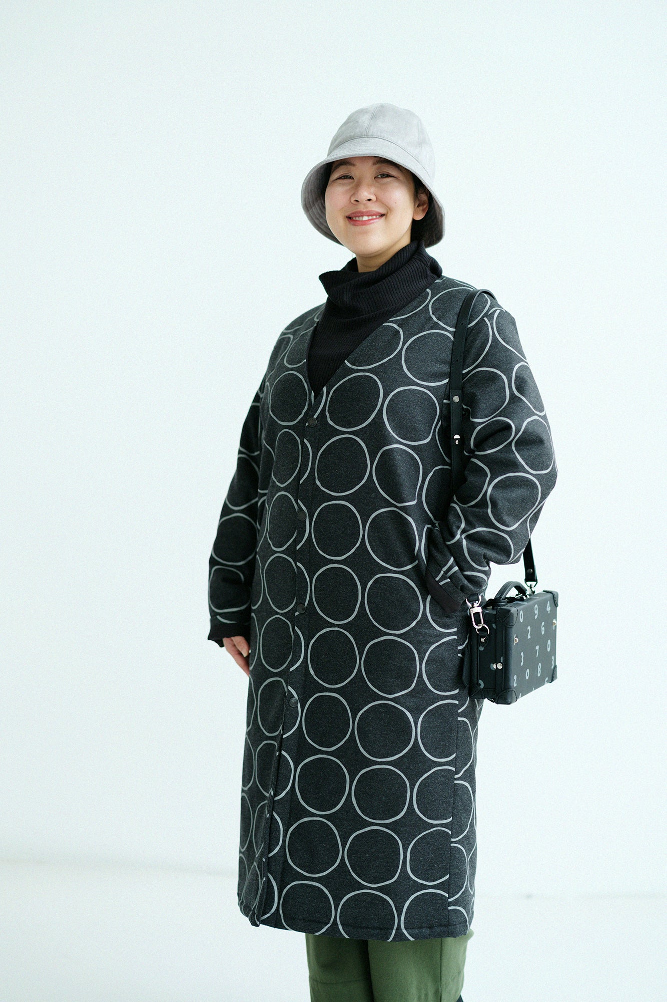 【預購】彈性法蘭絨 無領 襯墊外套/排圈圈 墨黑色(※預計於12月9日左右發貨)