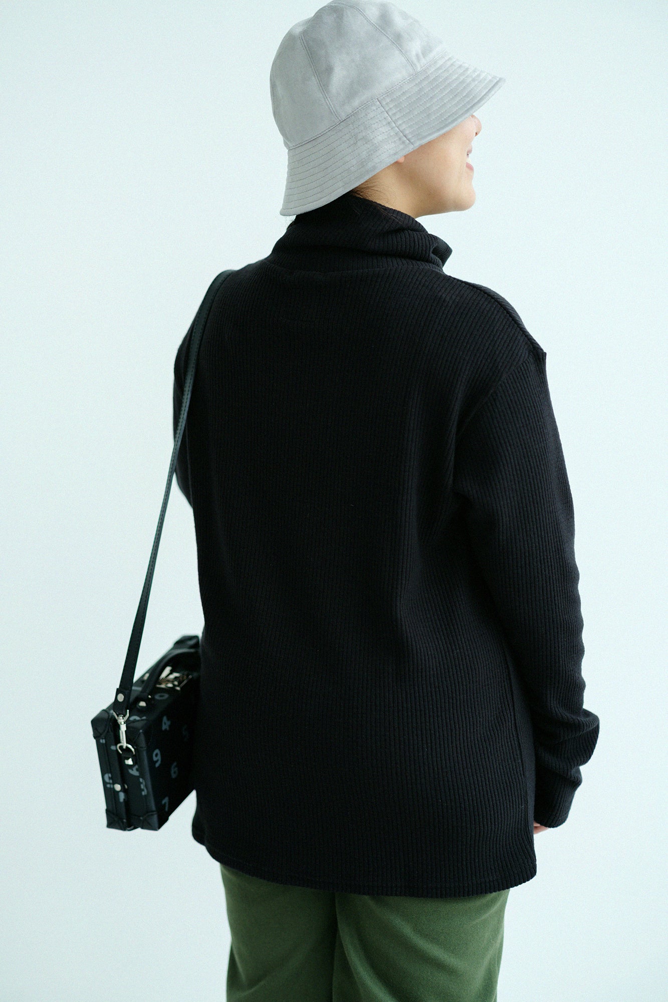 【預購】Soft Thermo(R) 羅紋針織 造型高領L/S長版上衣/黑色(※預計於12月9日左右發貨)