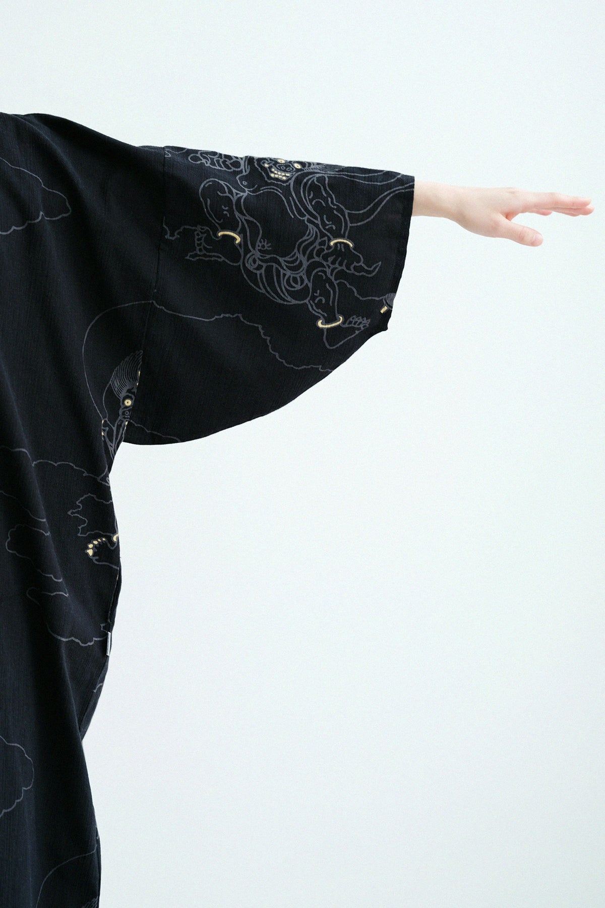 【Scheduled to ship around Early May】Chizimi Cotton 20/20 Naginata Rectangular Dress/Wind God and Thunder God