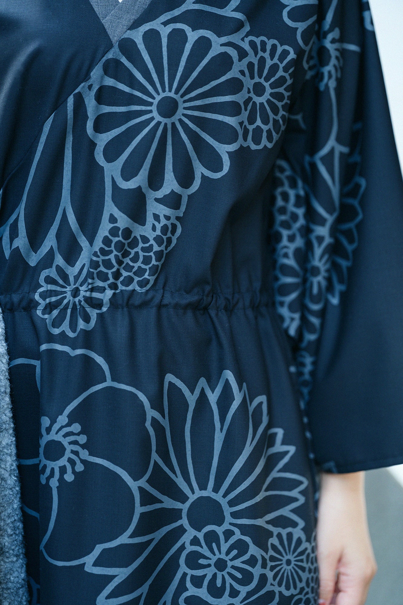 梳毛 半衿和服形洋裝/金襴緞子黑色