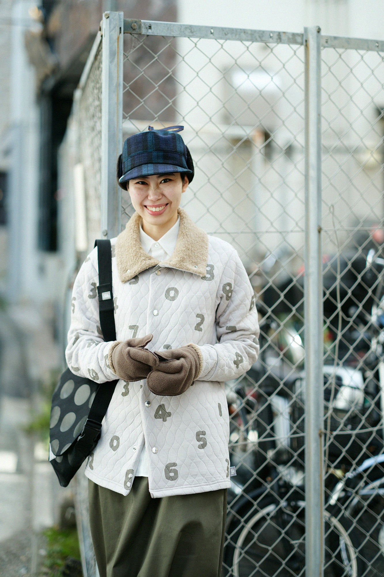 あっちグローブ touch/ダークオリーブ