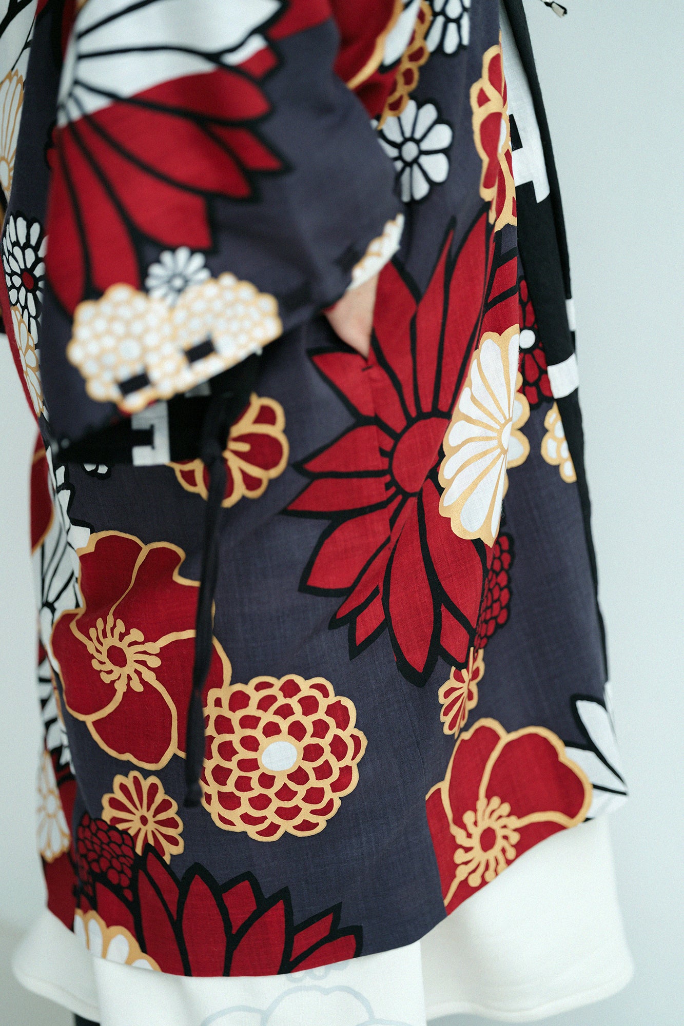 モスリン 宮中袖(きゅうちゅうそで) 可逆(かぎゃく)/桟(さん)×金襴緞子(きんらんどんす)