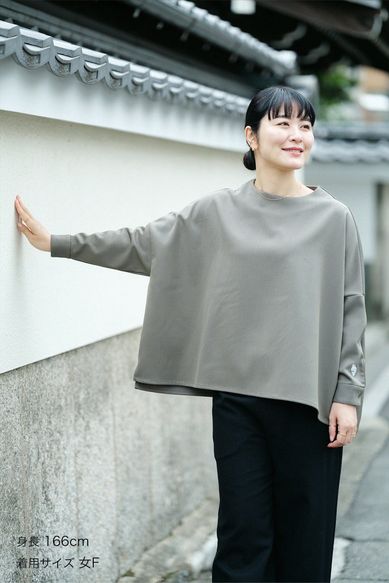 【Pre-order】Alpinix Largo Blouse/Moss Grey(※Scheduled to be shipped around Dec 9)