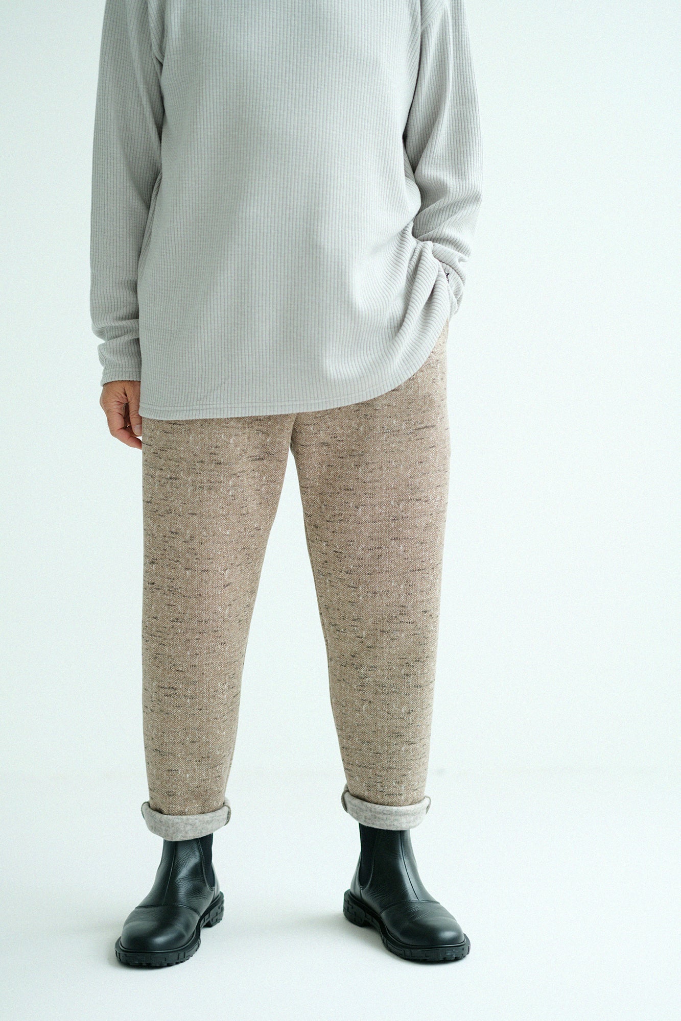 【Pre-order】Fleece Brushed Lining Herringbone Knit Easy Tapered Pants/Heather Beige(※Scheduled to be shipped around Dec 9)
