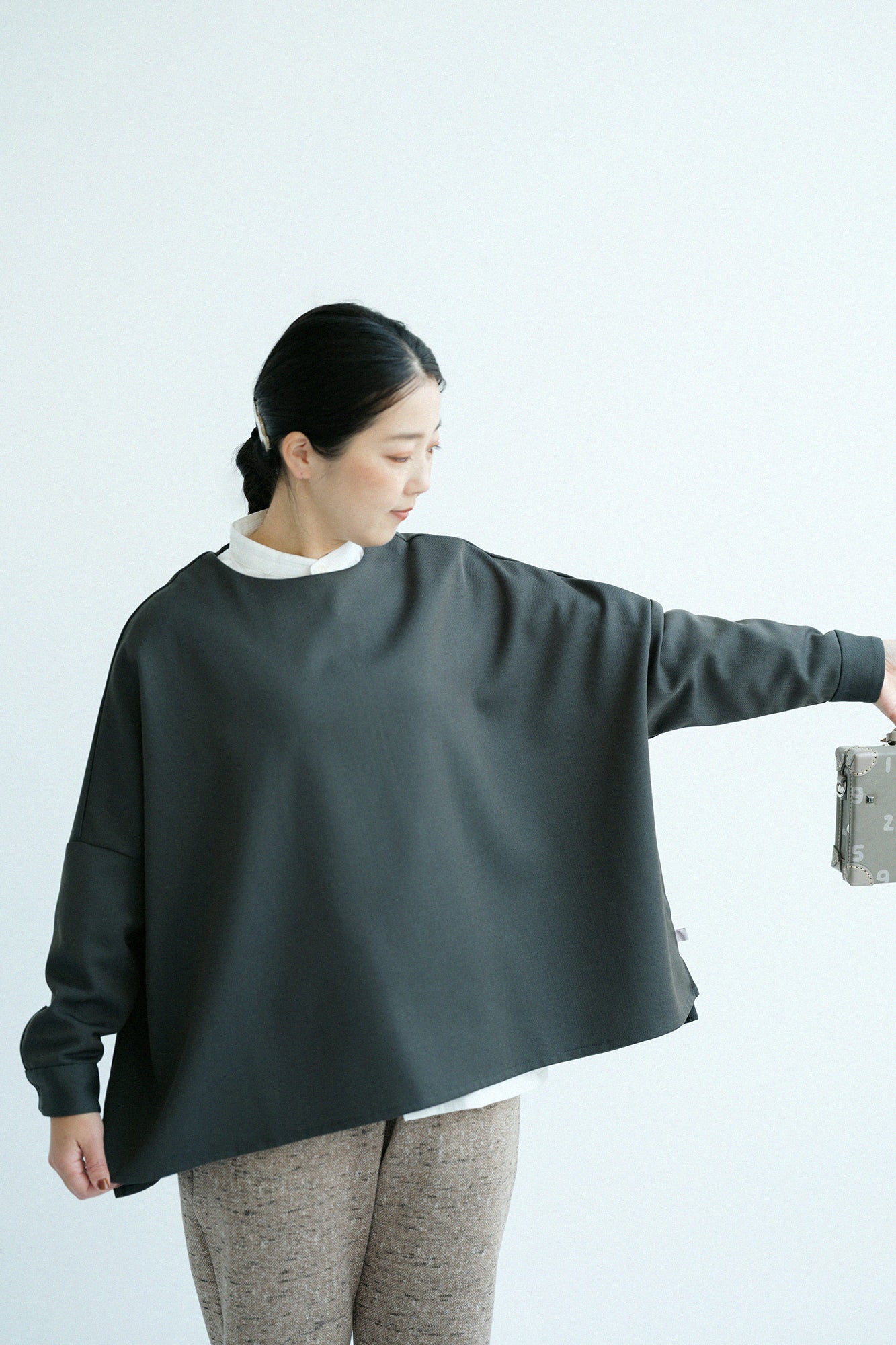 【預購】Alpinix 寬版上衣/深橄欖綠(※預計於12月9日左右發貨)