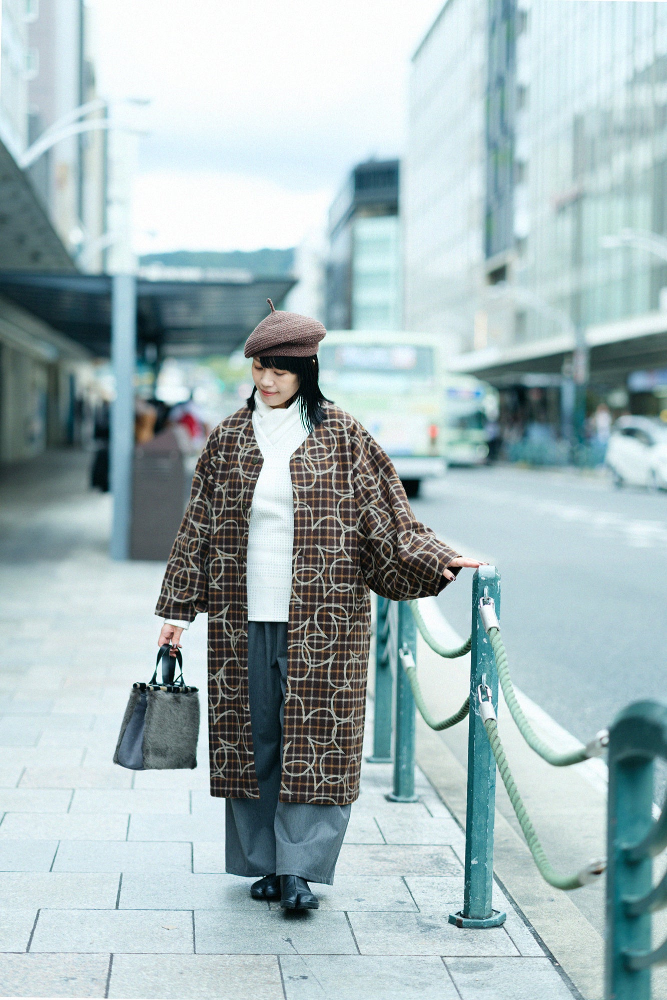 裏仿毛 高領上衣/影 白色