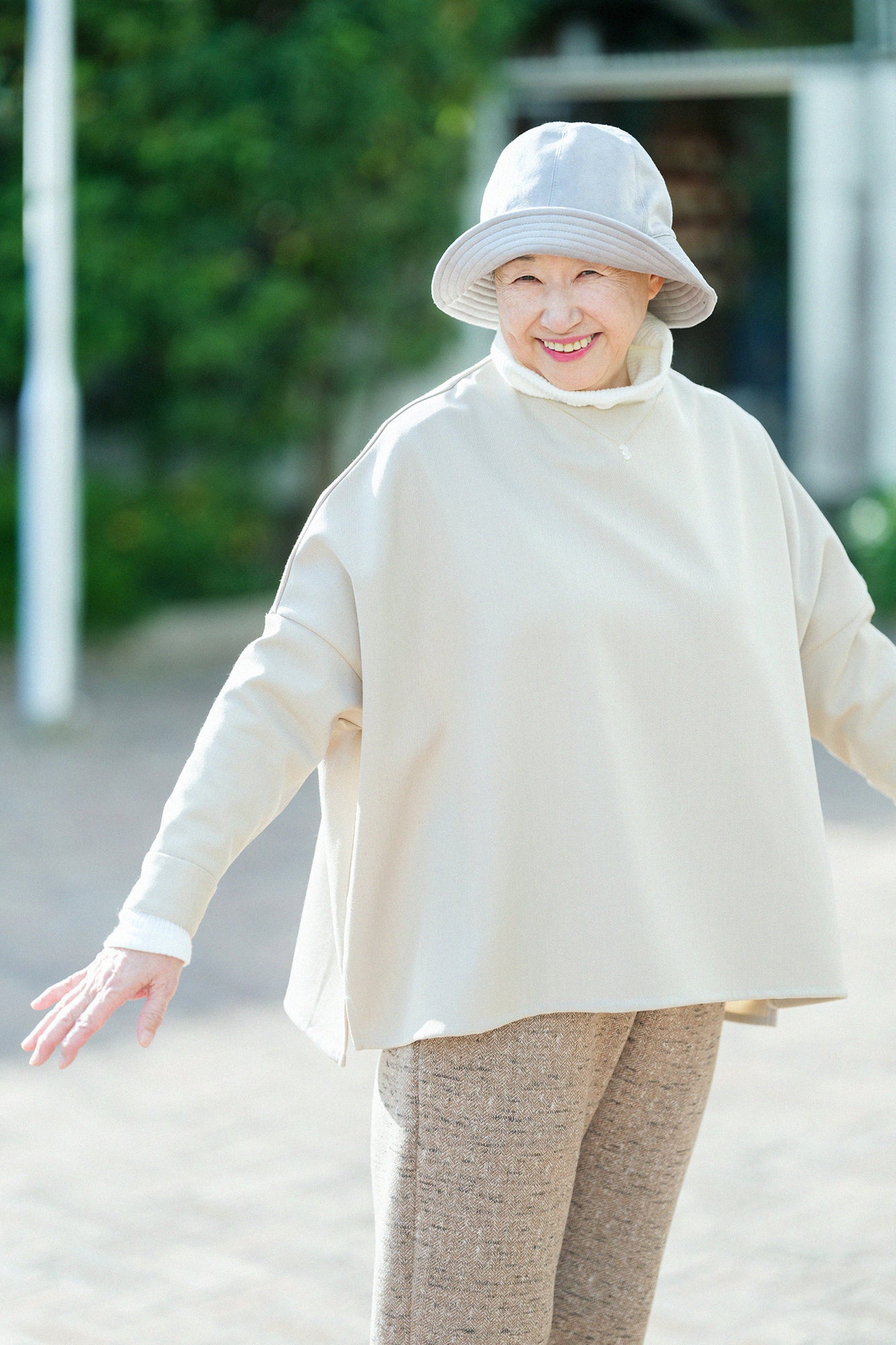 【Pre-order】Alpinix Largo Blouse/Ivory(※Scheduled to be shipped around Dec 9)