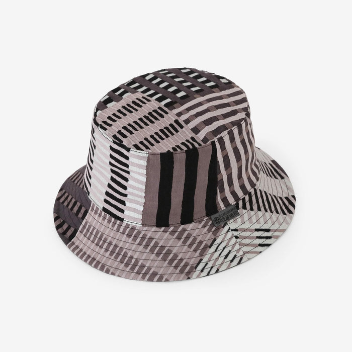 リバーシブルハット