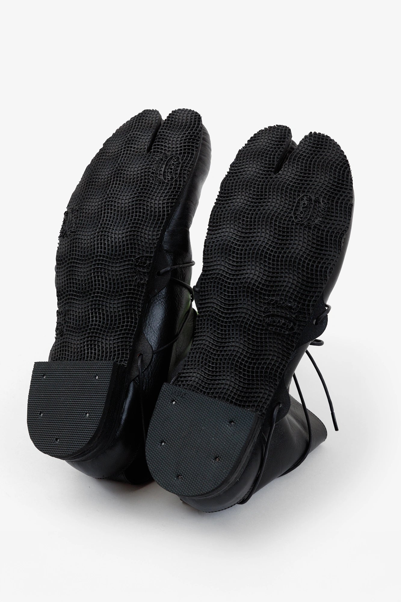 [Expédié après 6 mois] Cinq longueurs (champignon sésame) Robe SOU・SOU x pompon chaussure porte-bonheur / couleur humide