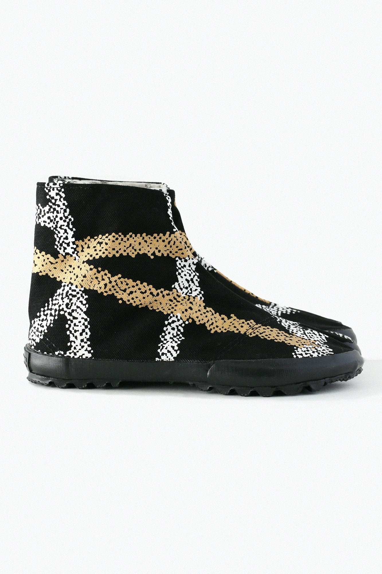Split Toe Tabi Shoes / Tied-up