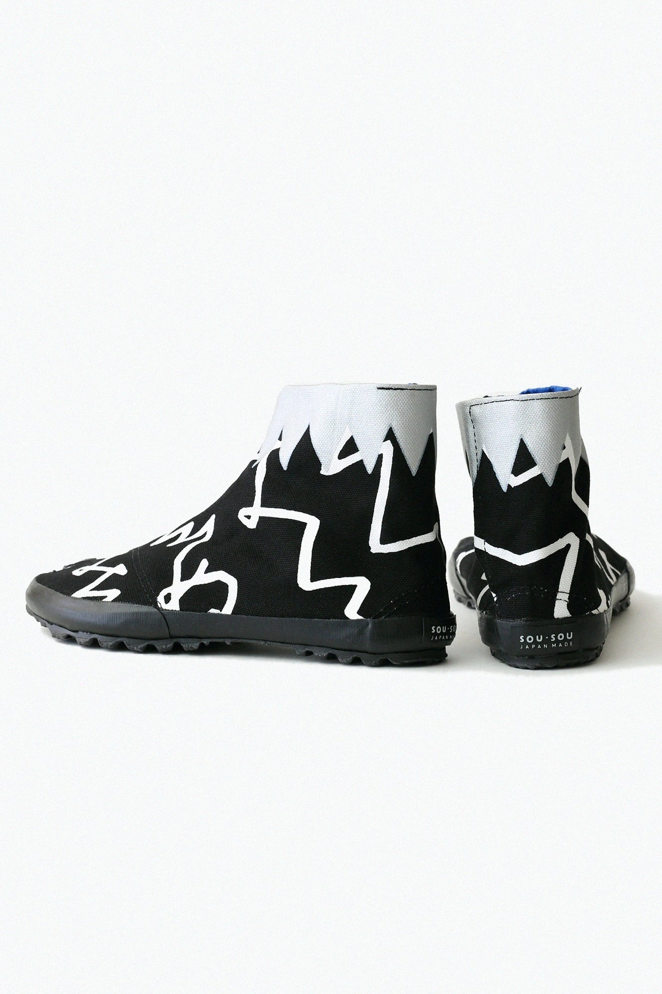 Split Toe Tabi Shoes / Letter Black