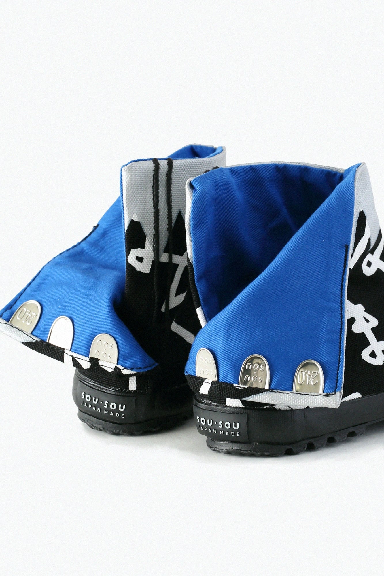 Split Toe Tabi Shoes / Letter Black
