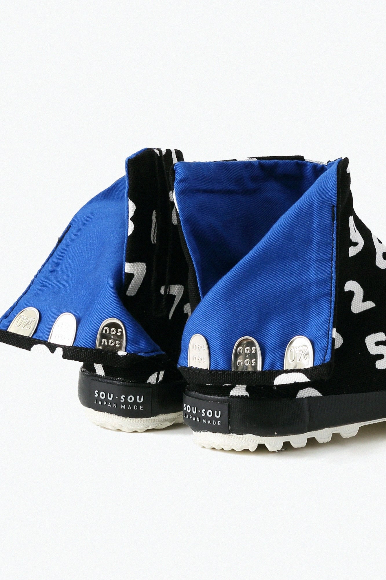 Split Toe Tabi Shoes / SO-SU-U Kon