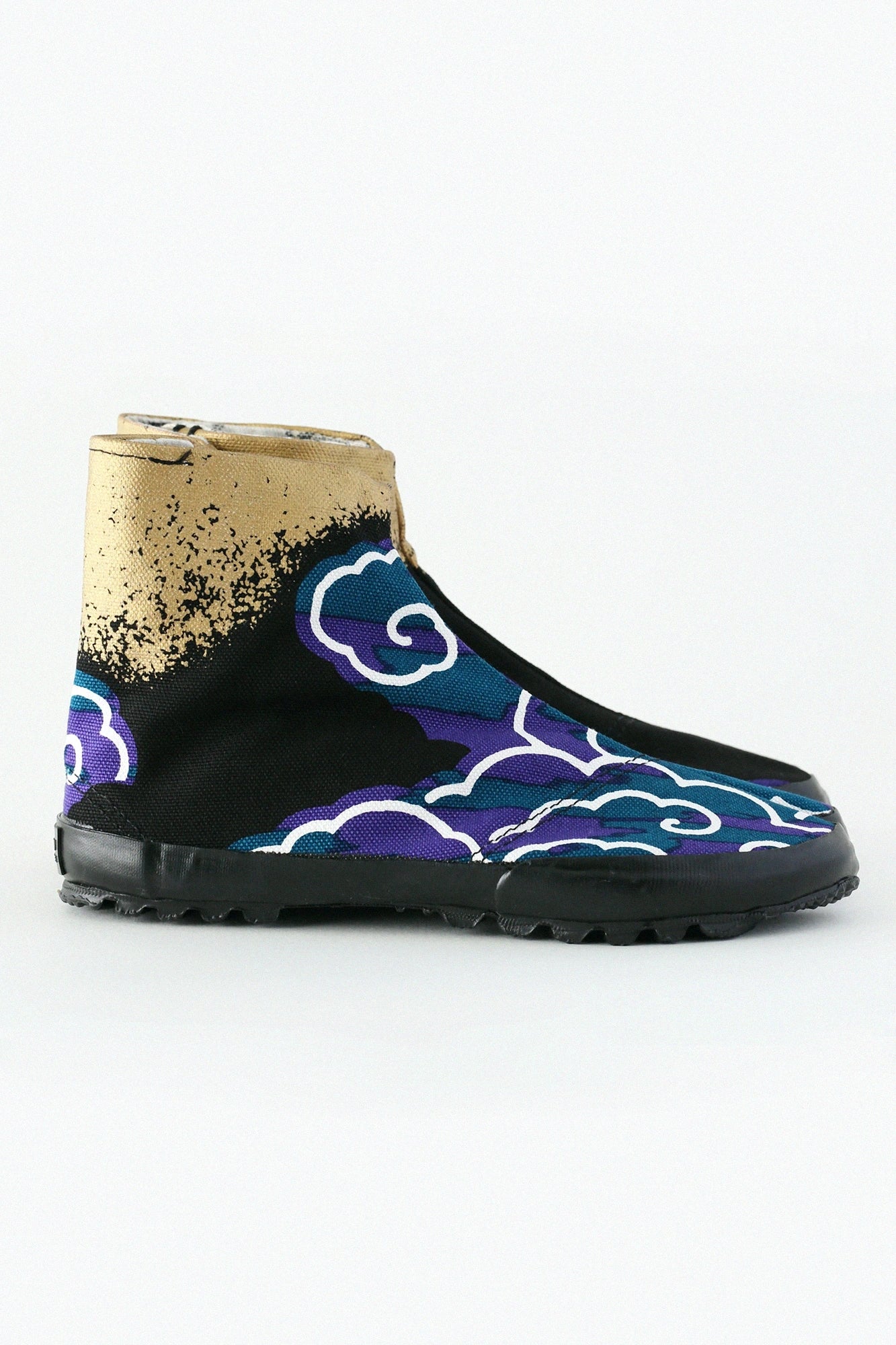 Split Toe Tabi Shoes /  Dragon-like Cloud