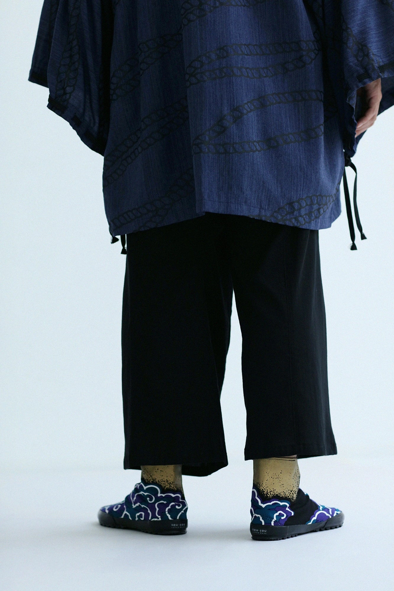 貼付地下足袋／雲龍