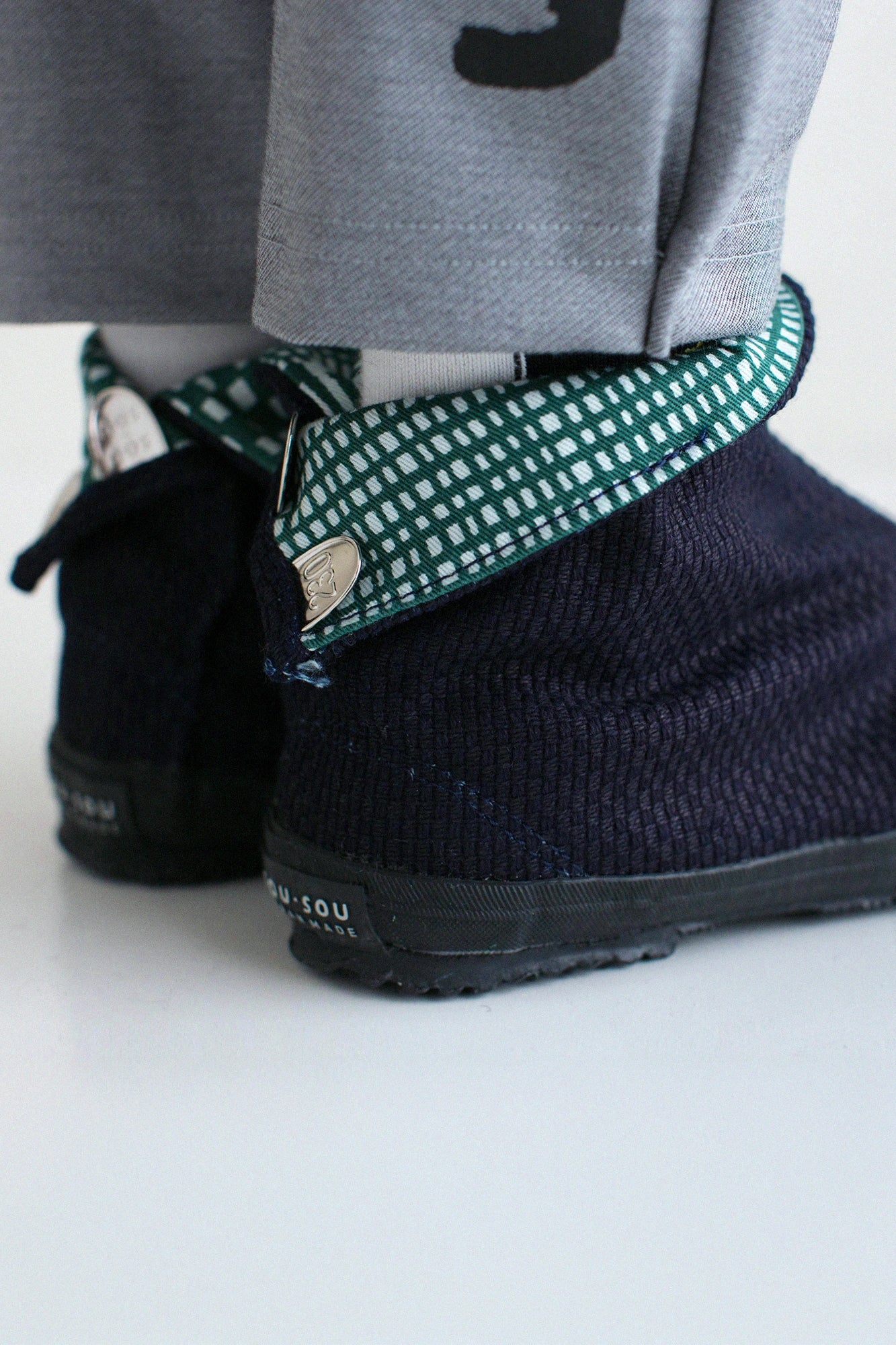 Split Toe Tabi Shoes / Sashiko Indigo
