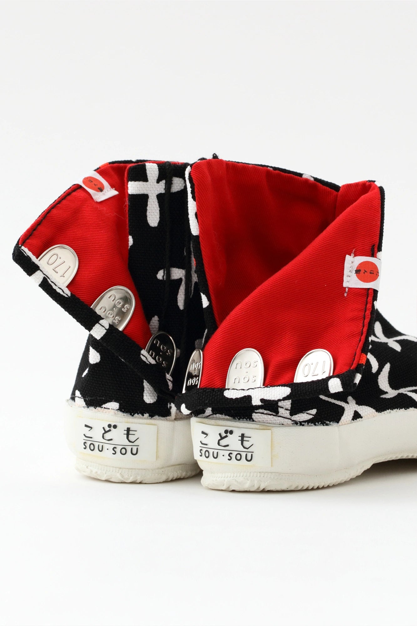 ● chaussettes Tabi pour enfants / Suzushiroso Makkuro 2