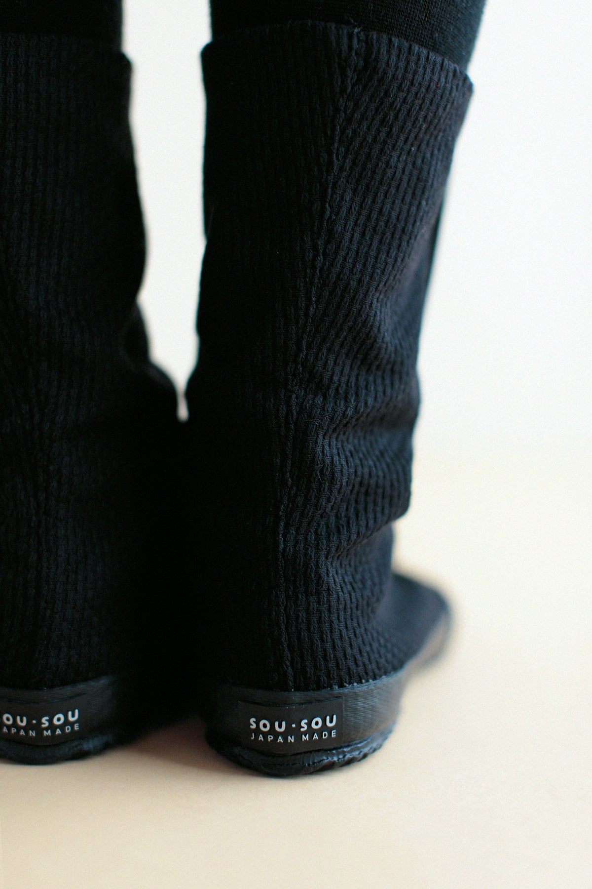 Velcro Tabi Boots / Sashiko Black Nantenchiku
