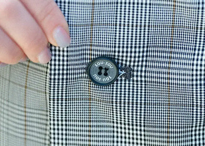 Wetterfester langer Mantel