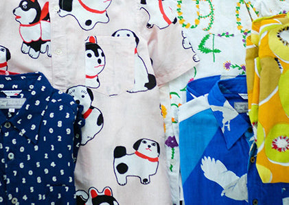 Chemise à manches courtes en coton avec texte Ise