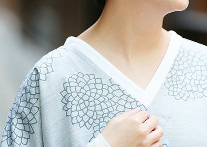 Long-sleeved V Neck Rectangular Dress（F/W）