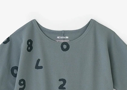 型ぬき半袖Tシャツ