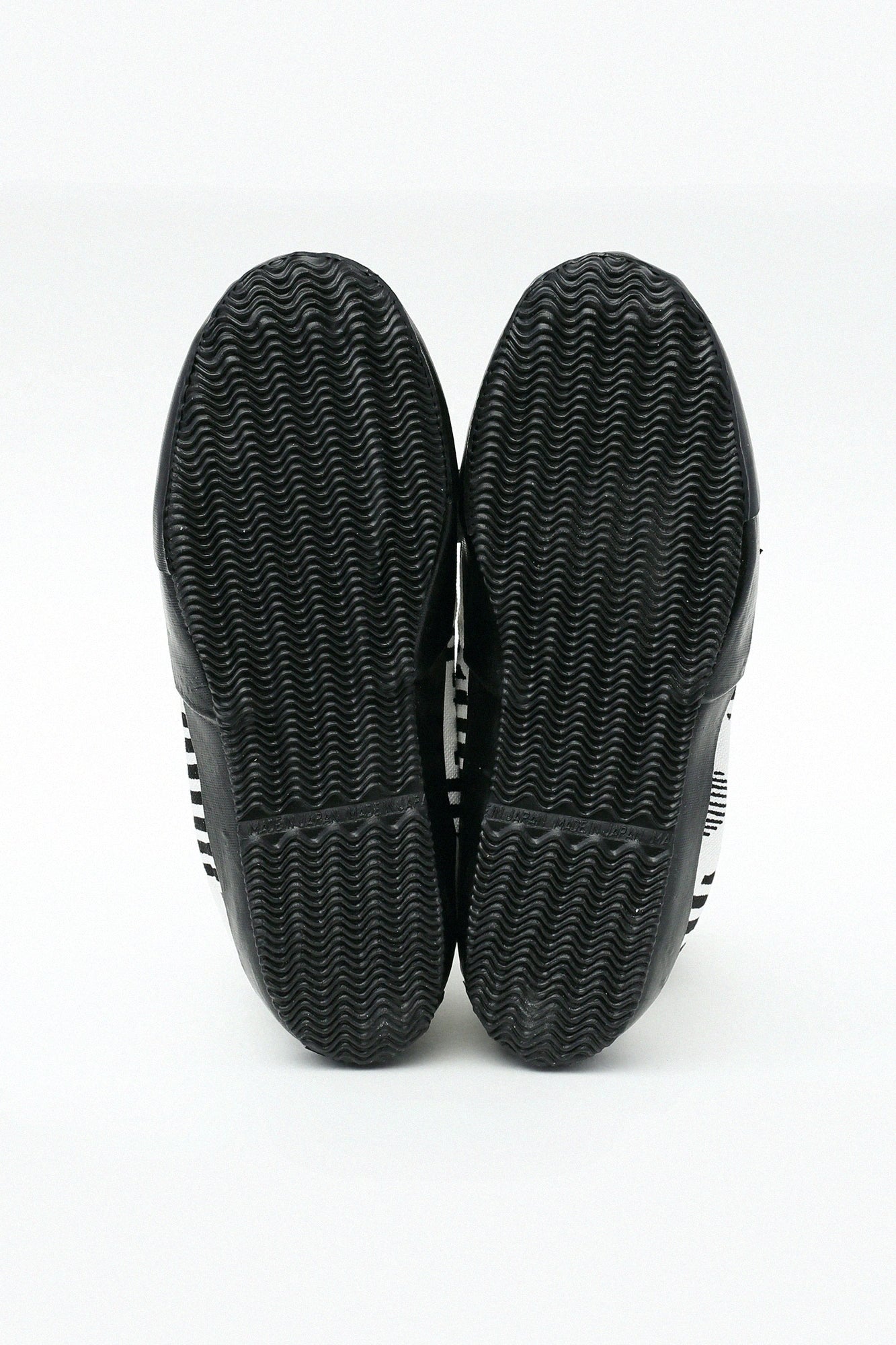 Jikatabi/Sashiko-Generation mit runder Spitze