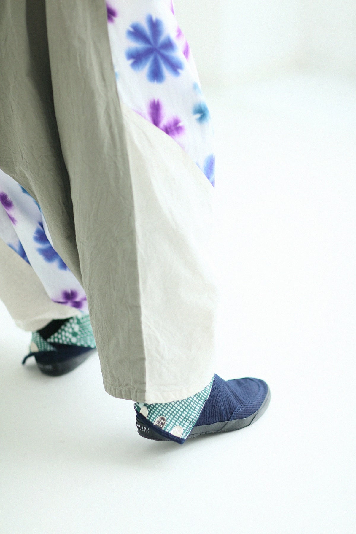 Round Toe Tabi Shoes / Sashiko Indigo 3