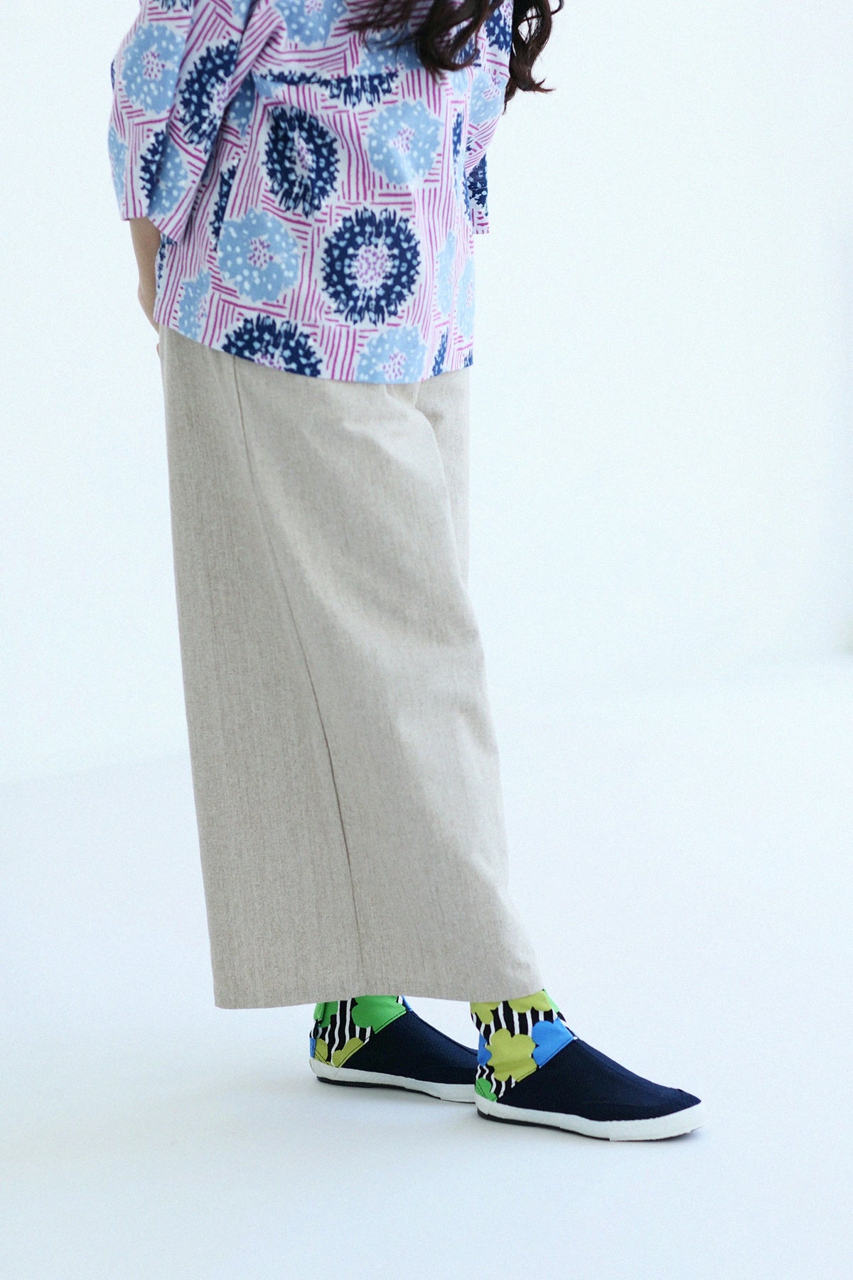 Tabi Round Masterpiece Tabi / Tissu Grass Sky Rose (Nunoshiba Sorabara) x Sashiko Indigo