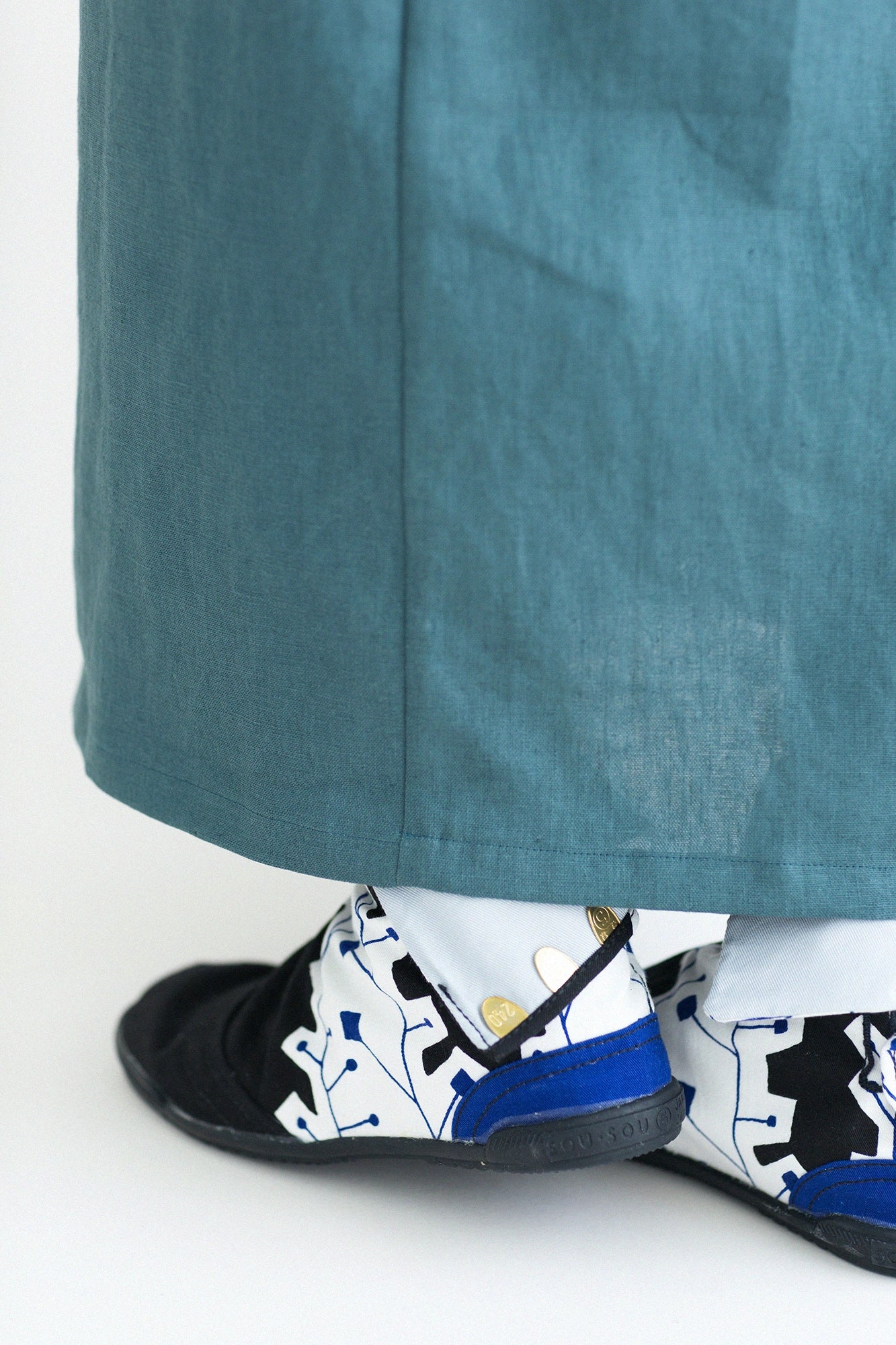 【net limited】Marugo Round Toe Tabi Shoes / Cold Dew