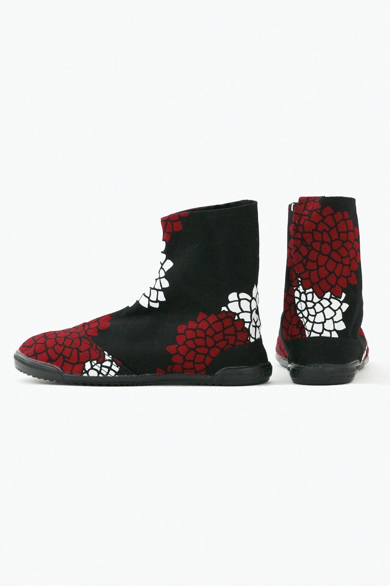 Marugo Round Toe Tabi Shoes Chrysanthemum in Clouds