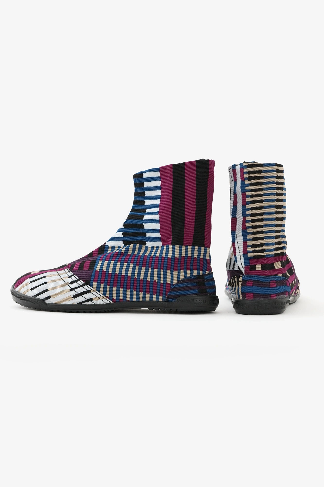 Marugo Round Toe Tabi Shoes / Skyscraper