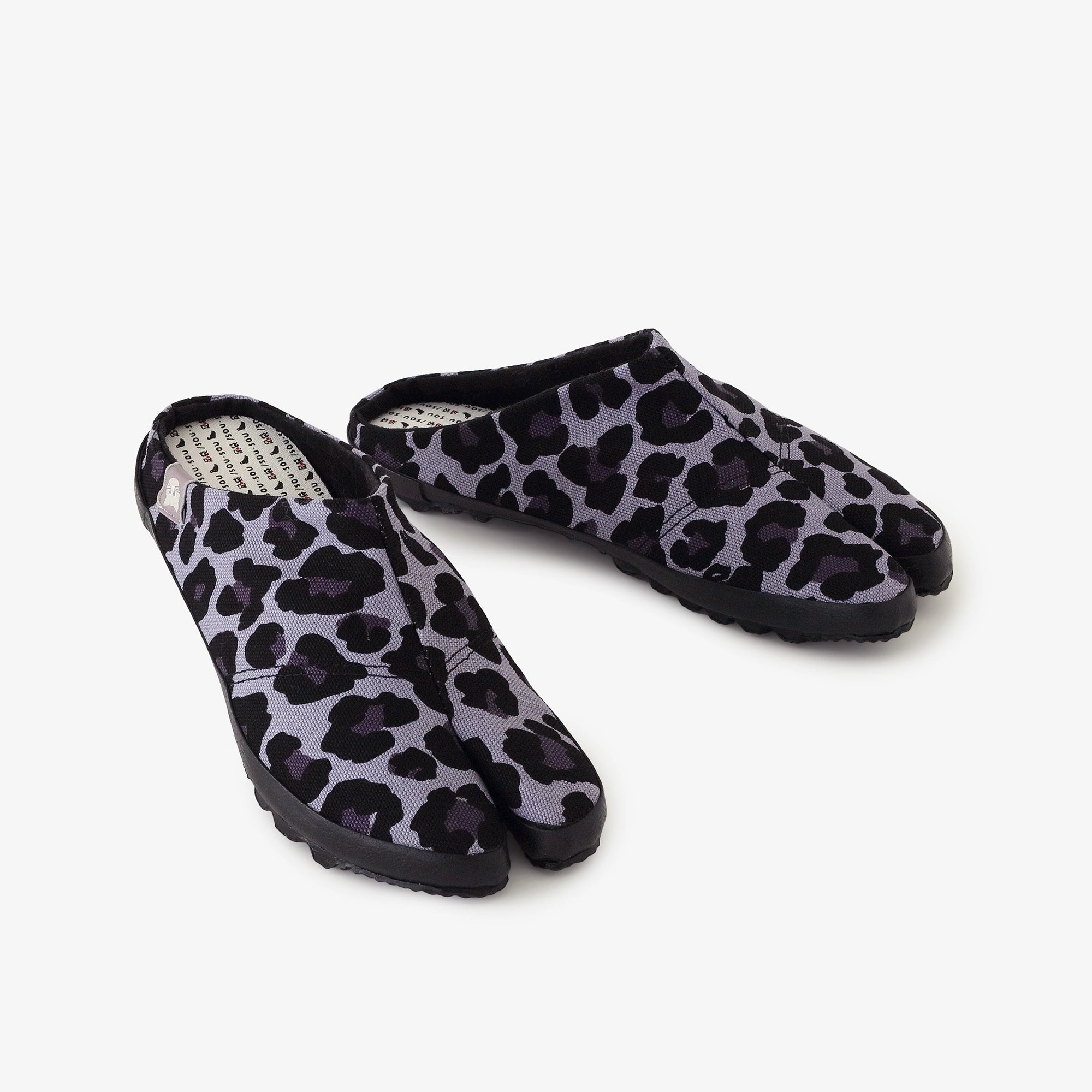 【9月29日頃発送予定】貼付つっかけ足袋／depo leopard Midnight