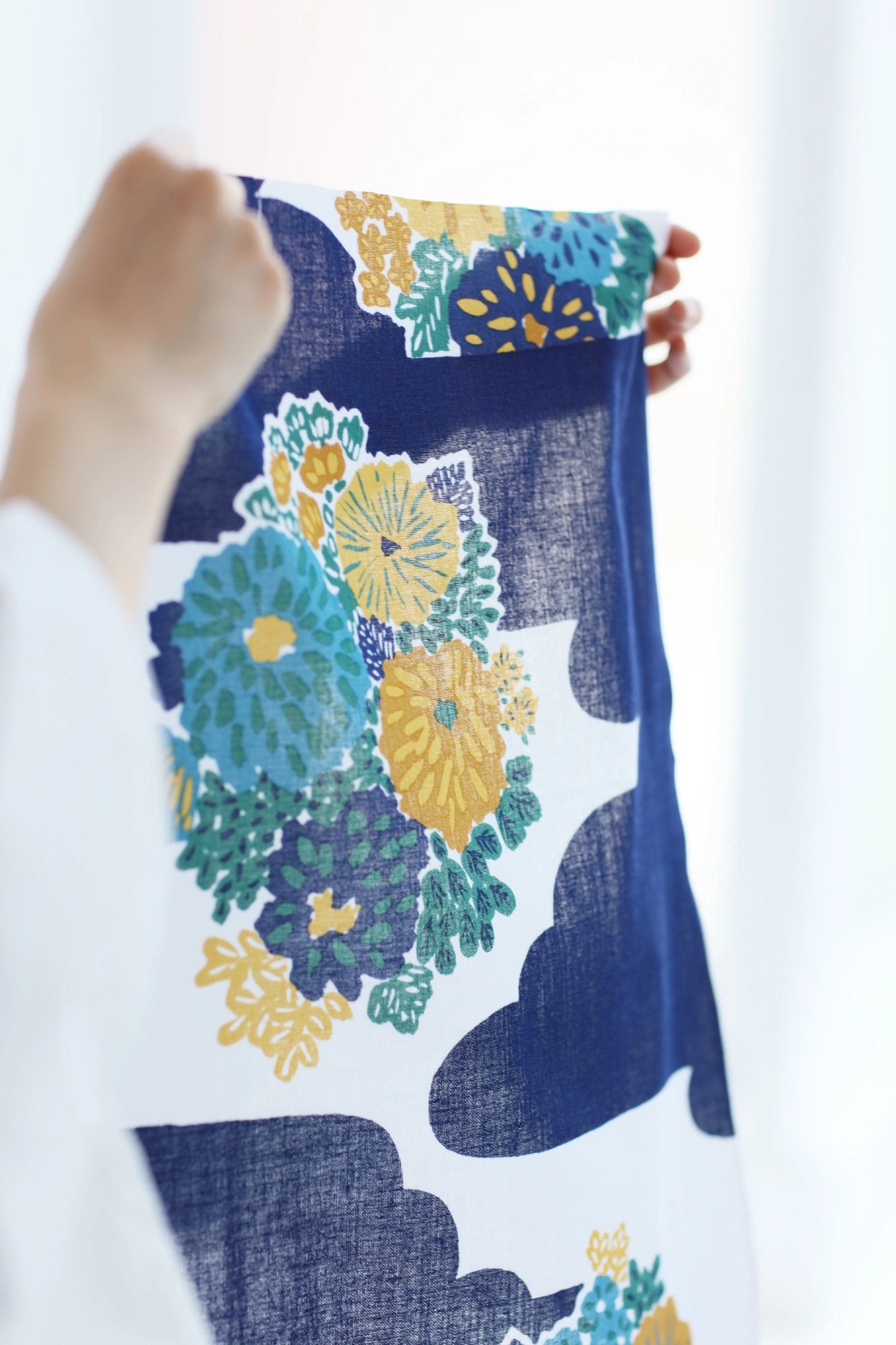 伊勢木綿 textile手ぬぐい／花衣（はなごろも）