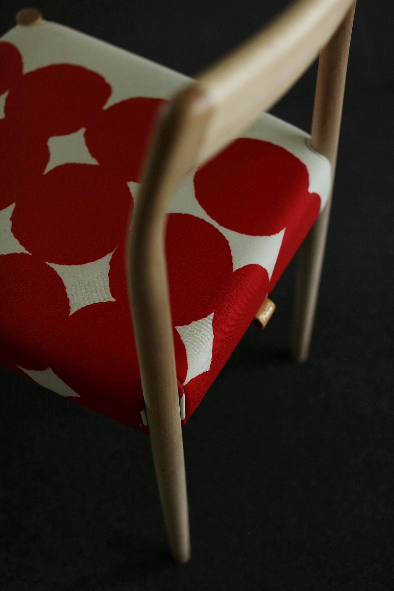 【Delivery in 1-3 months】SOU・SOU×Coccole Tino Chair／Marbles Red